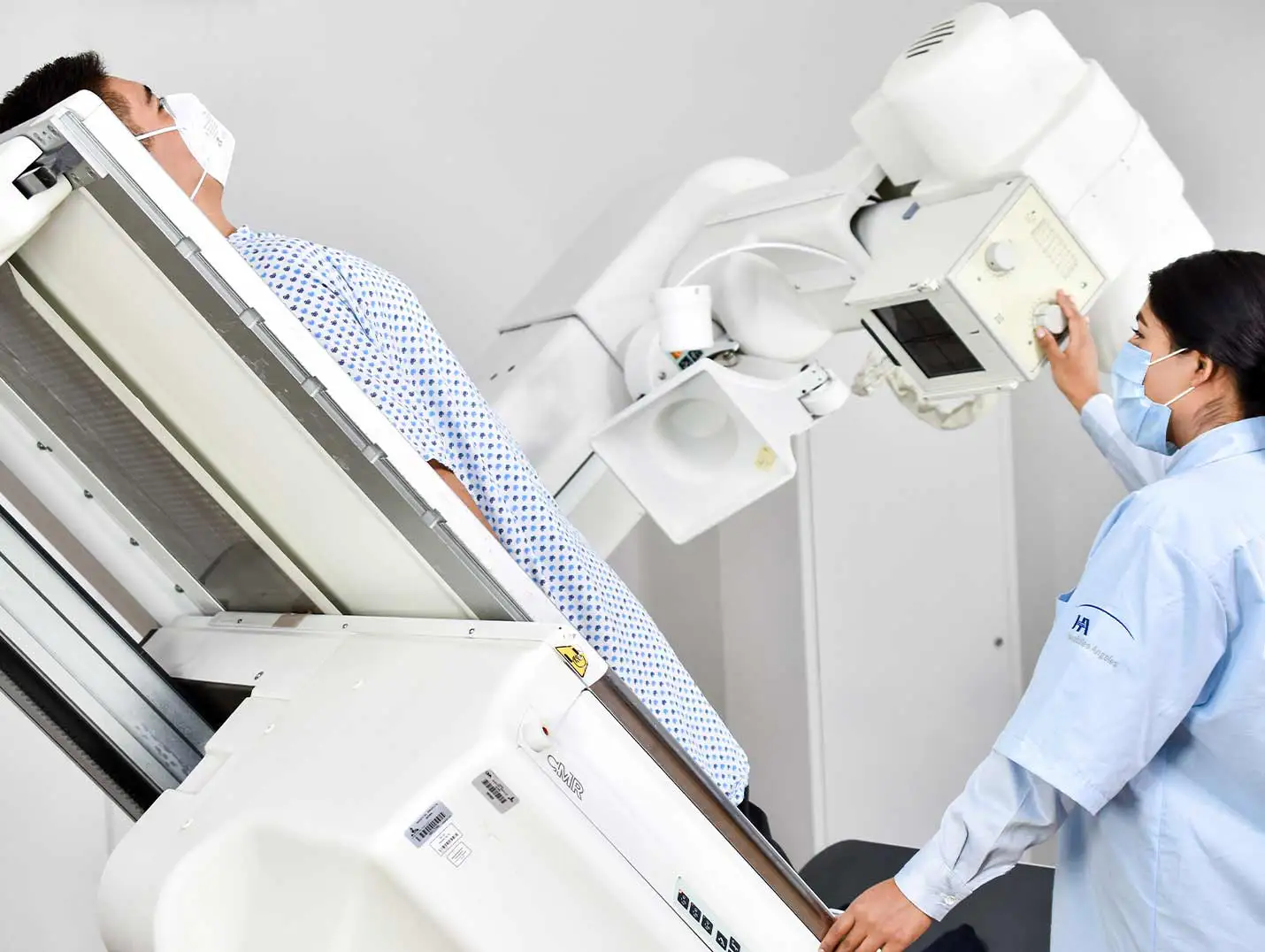 Advanced imaging equipment at Hospital Angeles